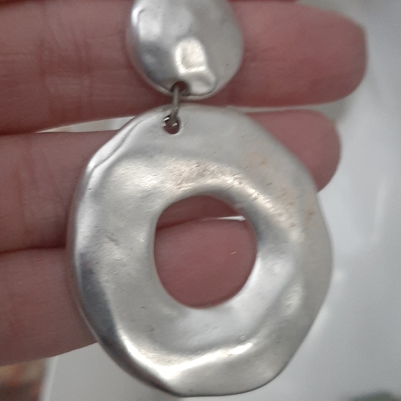 Large Contemporary Silver Metal Flat Hoop Earrings - Picture 3 of 3